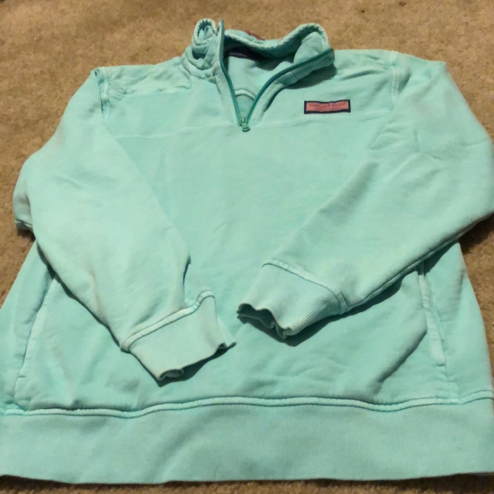 Vineyard vines